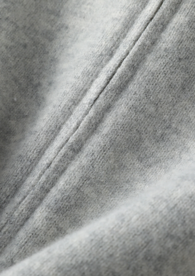 PURE EXTRA-FINE MERINO WOOL LUZZO SET - LJUSGRÅ